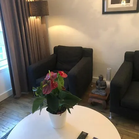 Tulips In The Heart Of Apartament *